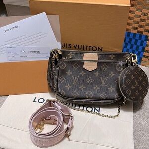 100% Authentic Louis Vuitton Multi Pochette, full set